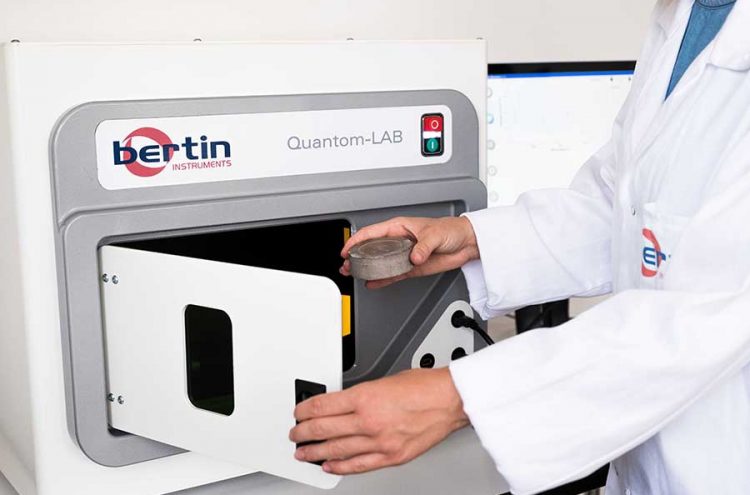 Quantom Lab - pollutant detection, matrix classification, concentration measurement and elemental mapping